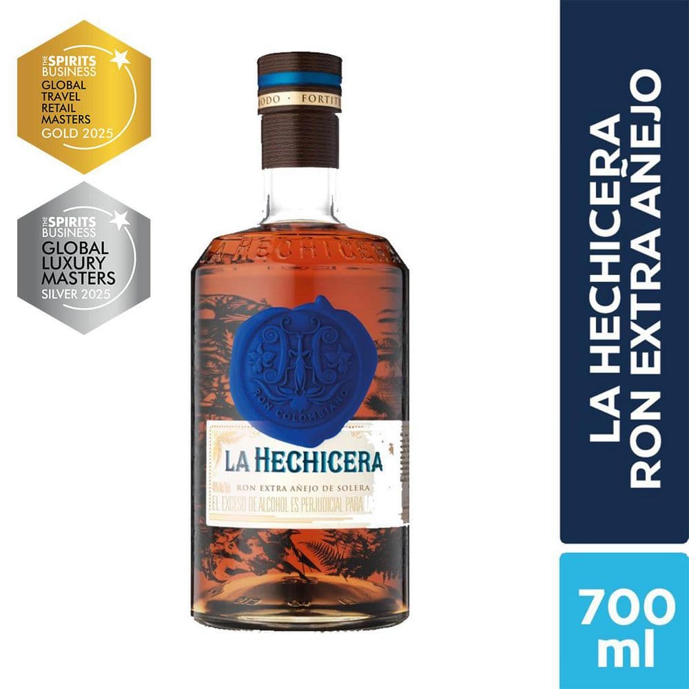 Ron LA HECHICERA reserva familiar  (700  ml)